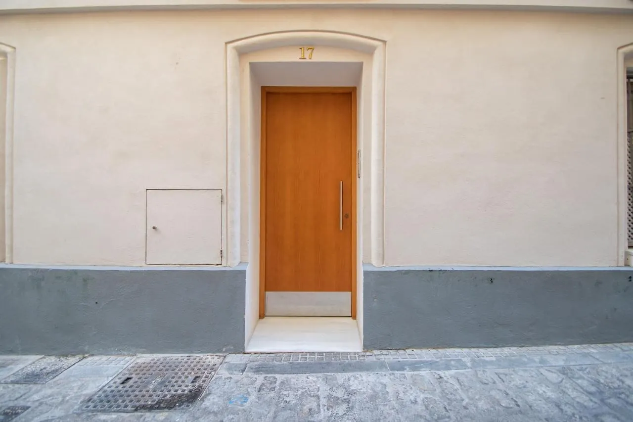 Apartamento La Magnolia De كاديز إسبانيا